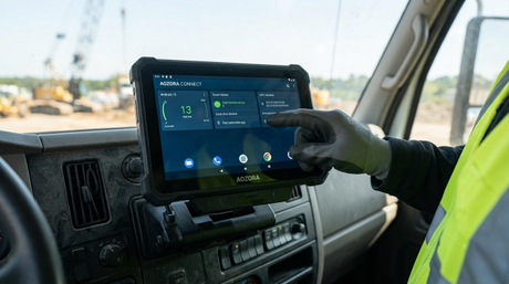 ແທັບເລັດ Rugged mounted ຢ່າງປອດໄພໃນ cab cab ການຄ້າໂດຍນໍາໃຊ້ dock ຍານພາຫະນະ.-2.jpg